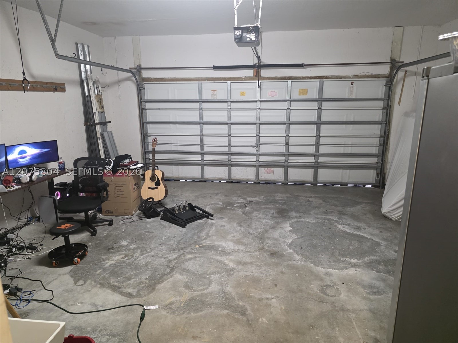 A12075804 Property Photo 18
