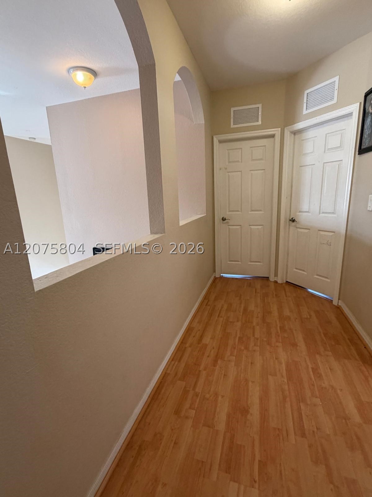 A12075804 Property Photo 23