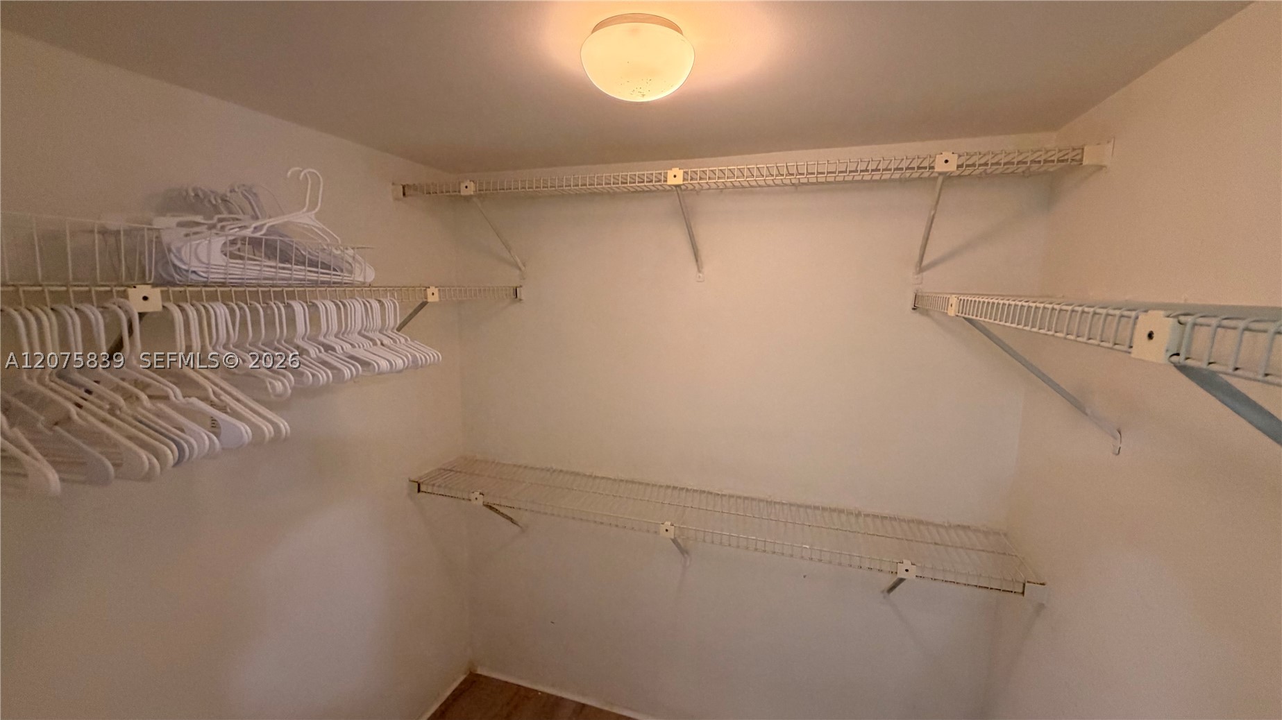 100 Bayview Dr 431 Property Photo 9