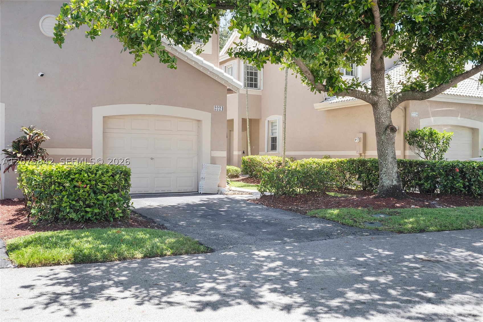 2224 Salerno Cir Property Photo 5