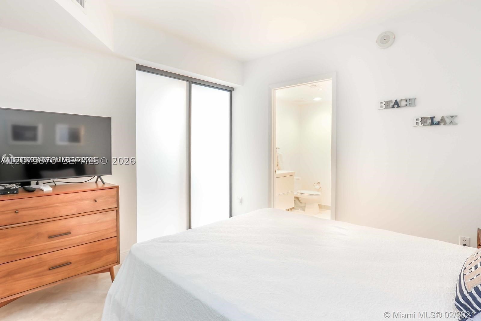 1830 S Ocean Dr 3704 Property Photo 18