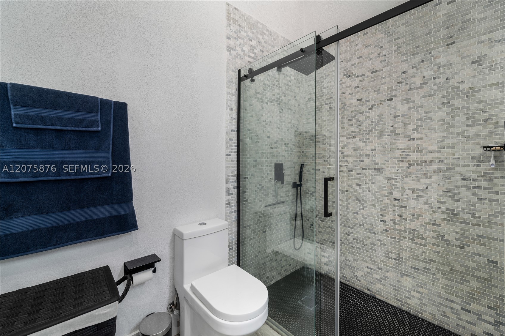 6711 Nw 193rd Ter 6711 Property Photo 11