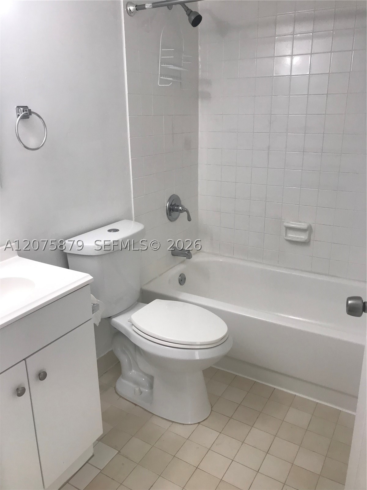 7095 Nw 179th St 112 Property Photo 8