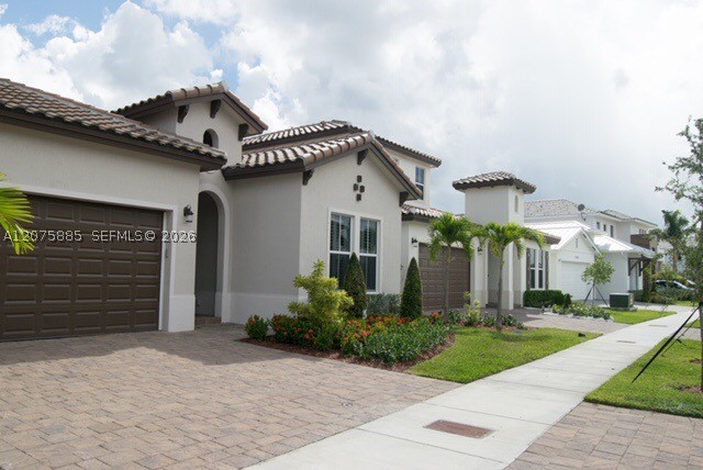 14920 SW 175th St Property Photo 1