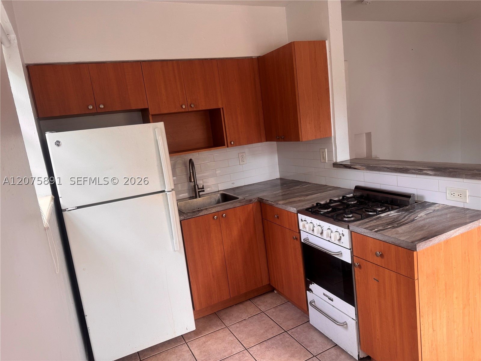 435 Sw 5th Ave 1 Property Photo 8
