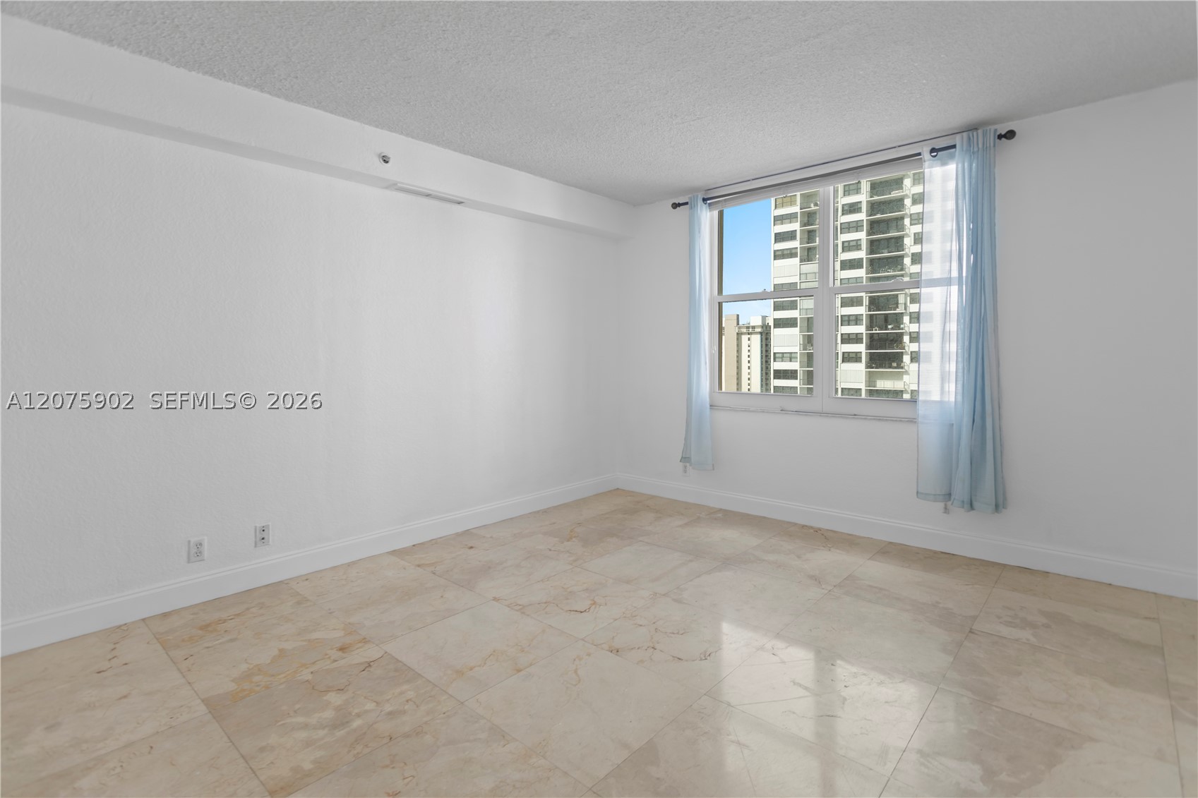2501 S Ocean Dr 1239 Property Photo 20