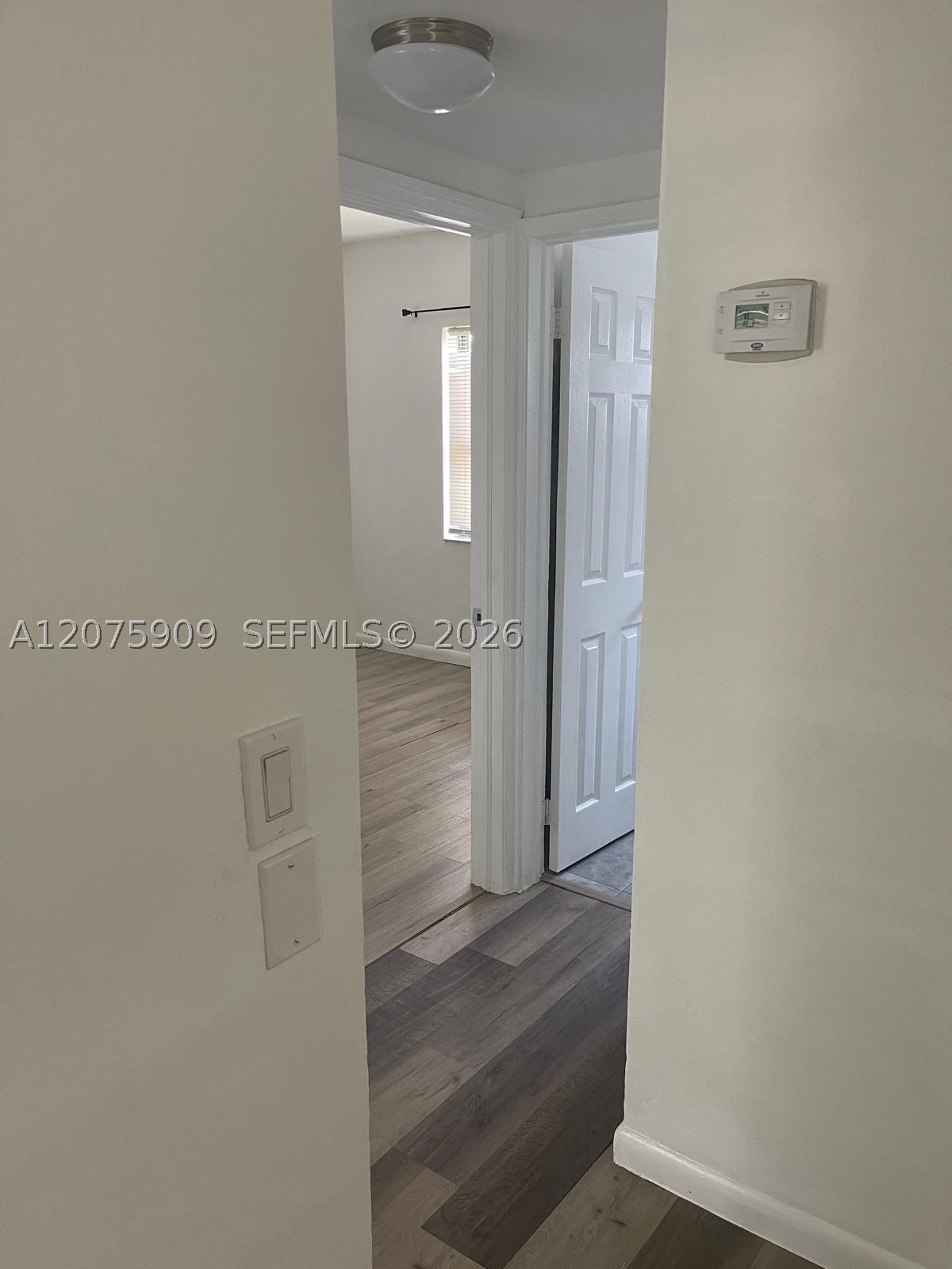 A12075909 Property Photo 11