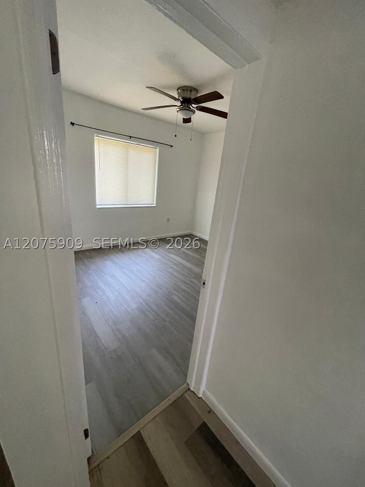 A12075909 Property Photo 15