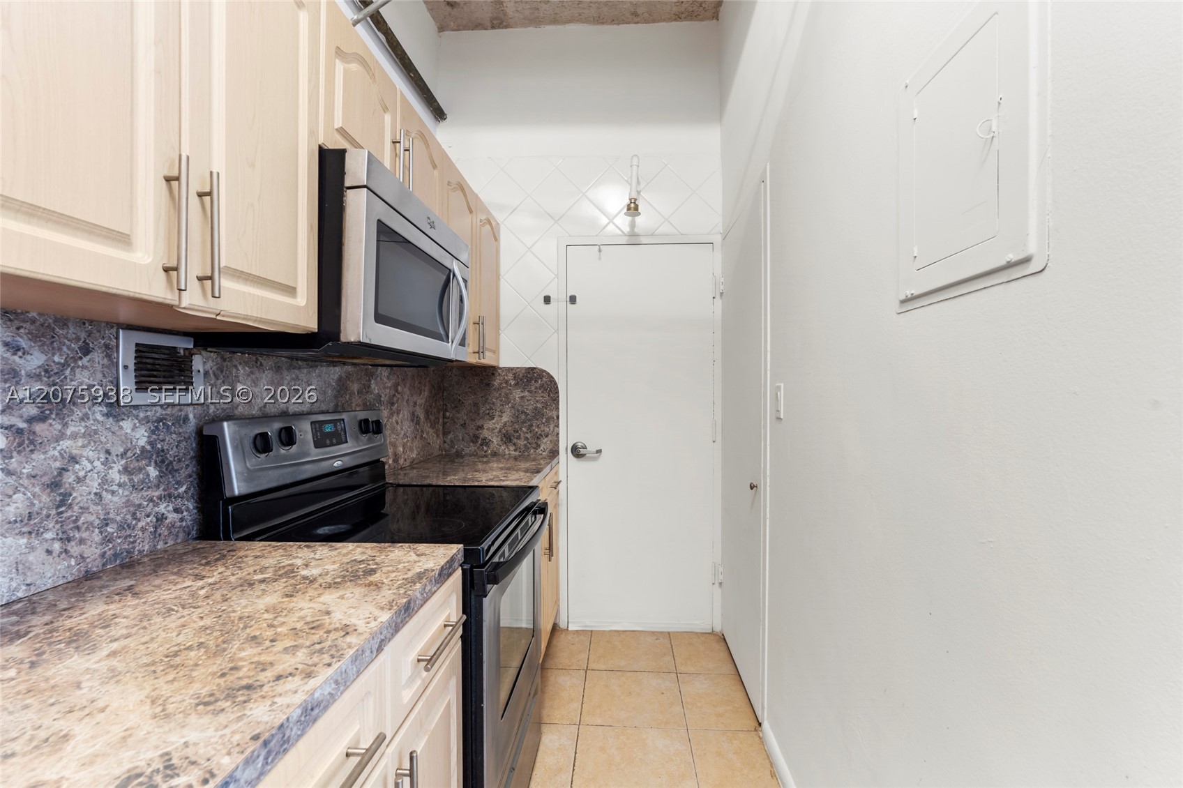 1000 West Ave Ph32 Property Photo 23