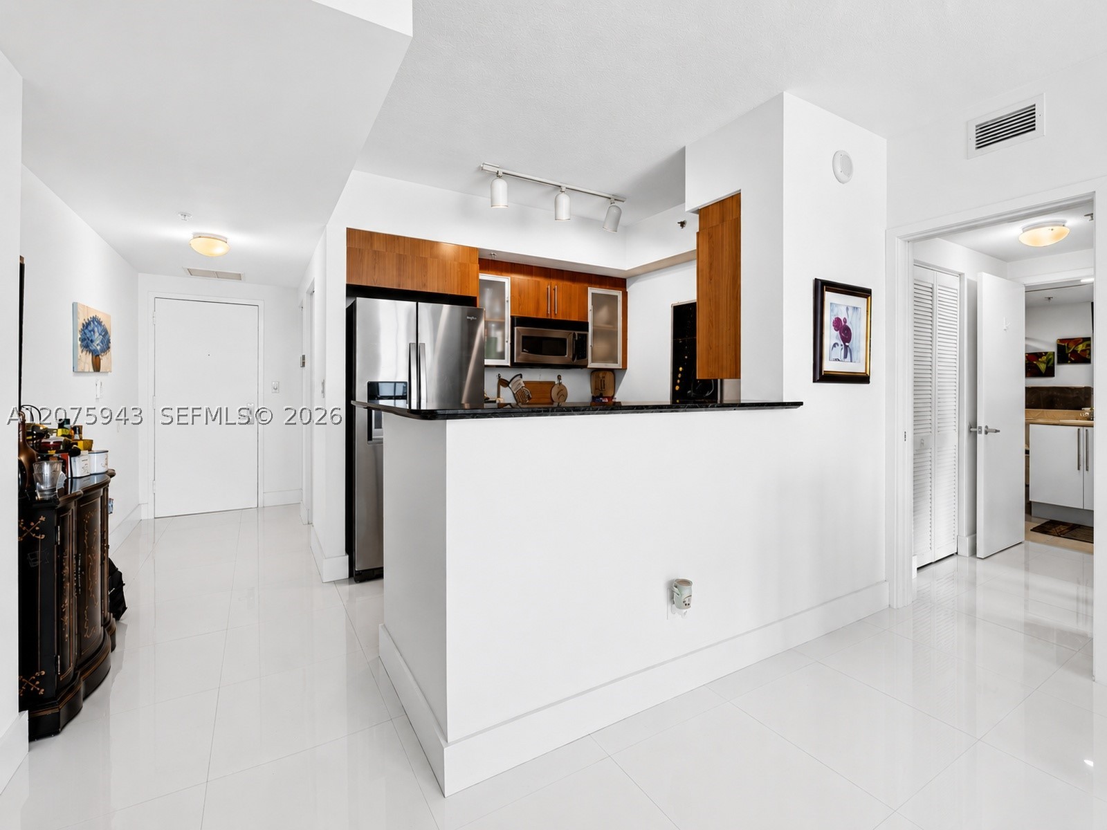 335 S Biscayne Blvd 1503 Property Photo 11