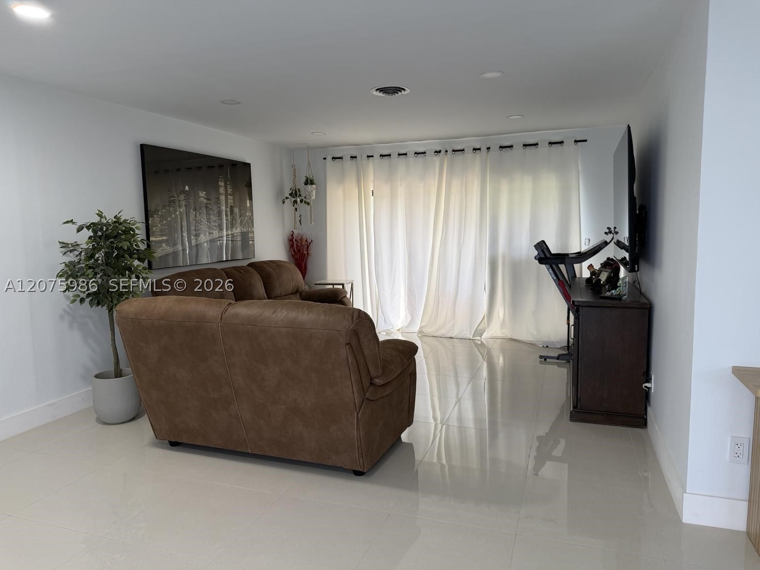 14072 Sw 80th St Property Photo 11