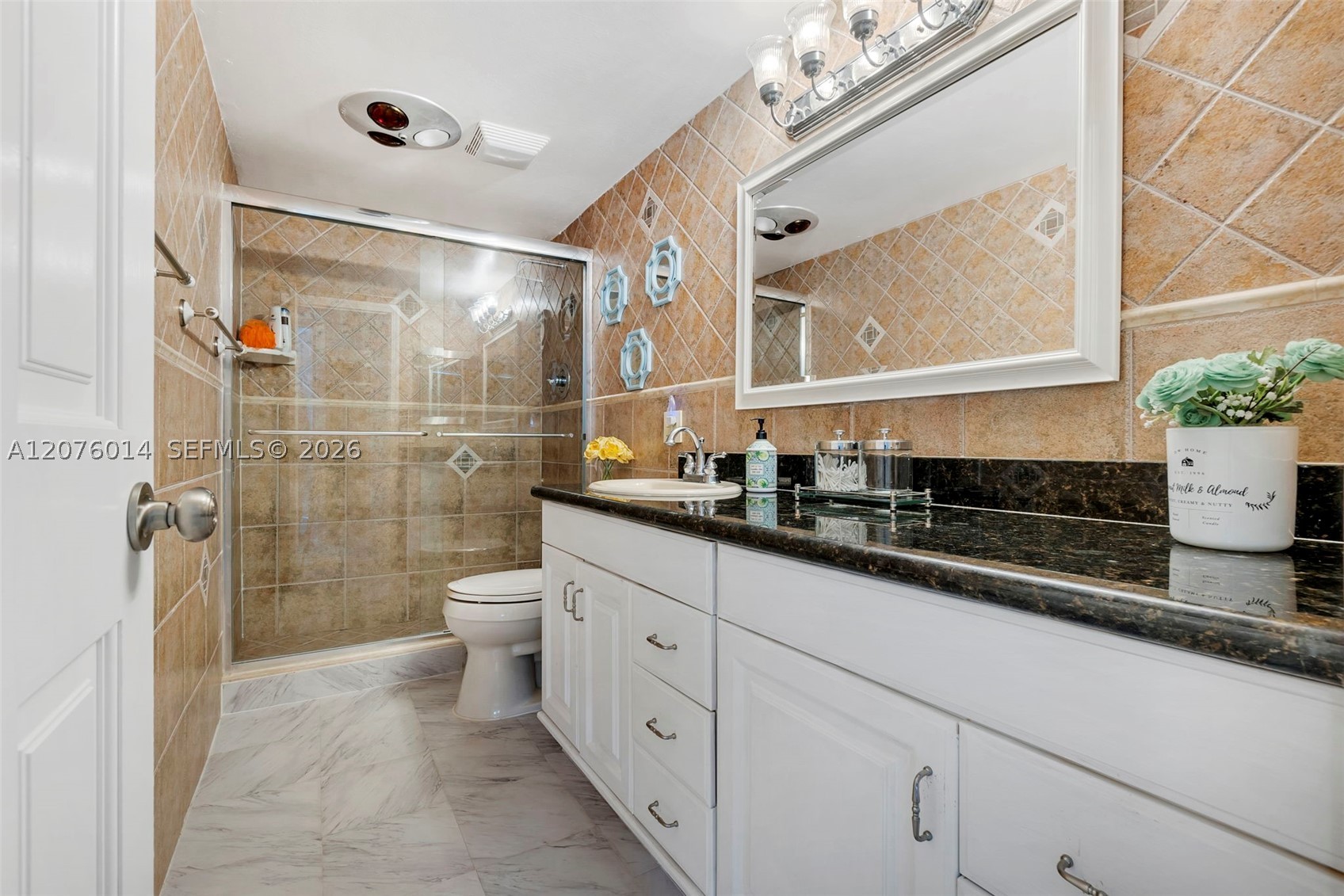 1401 S Ocean Dr 905 Property Photo 14