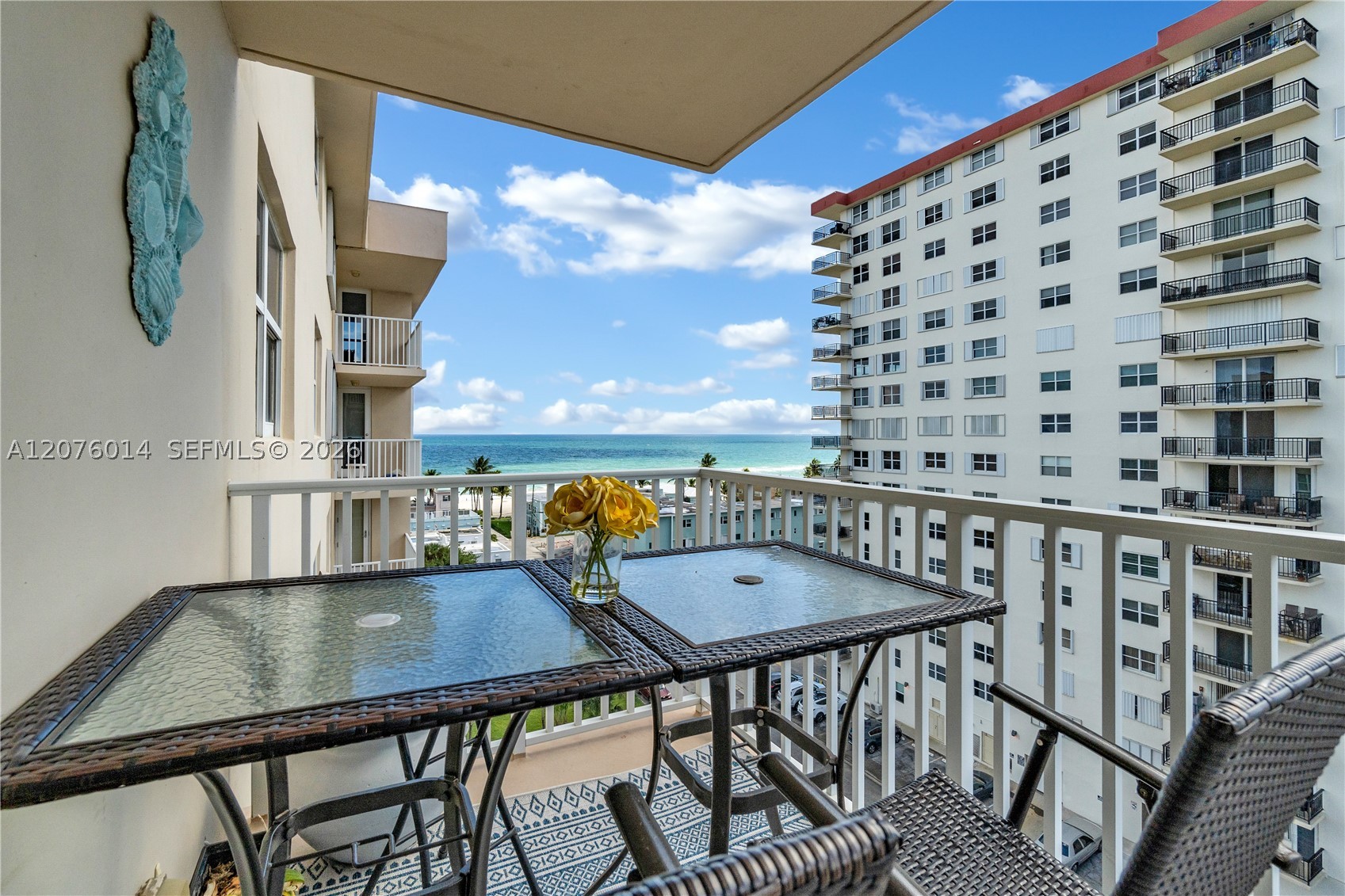 1401 S Ocean Dr 905 Property Photo 24
