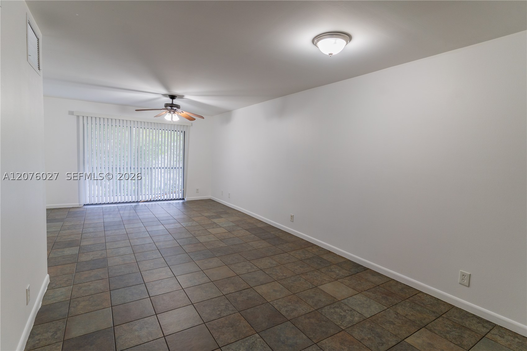 3101 Oakland Shores Dr H207 Property Photo 11