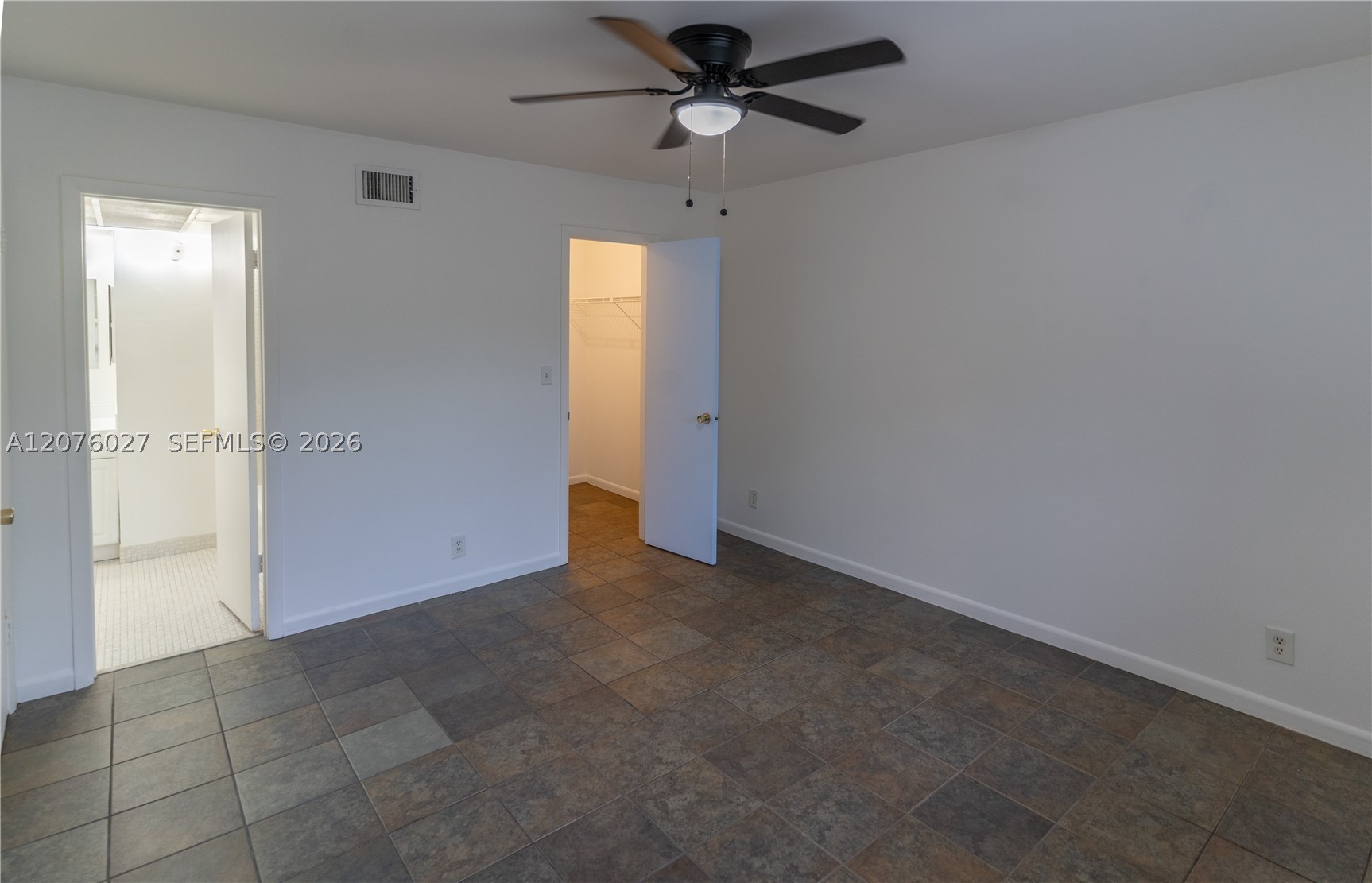 3101 Oakland Shores Dr H207 Property Photo 23