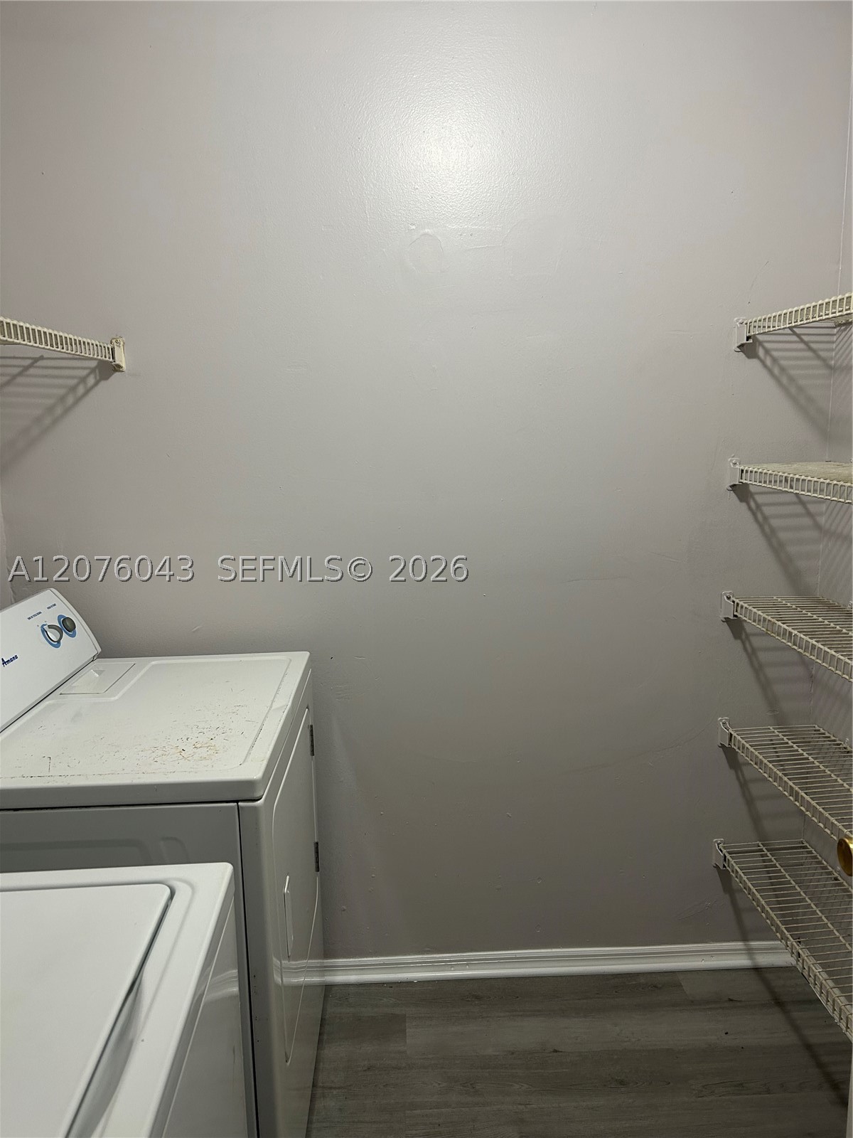 2311 N Congress Ave 15 Property Photo 11