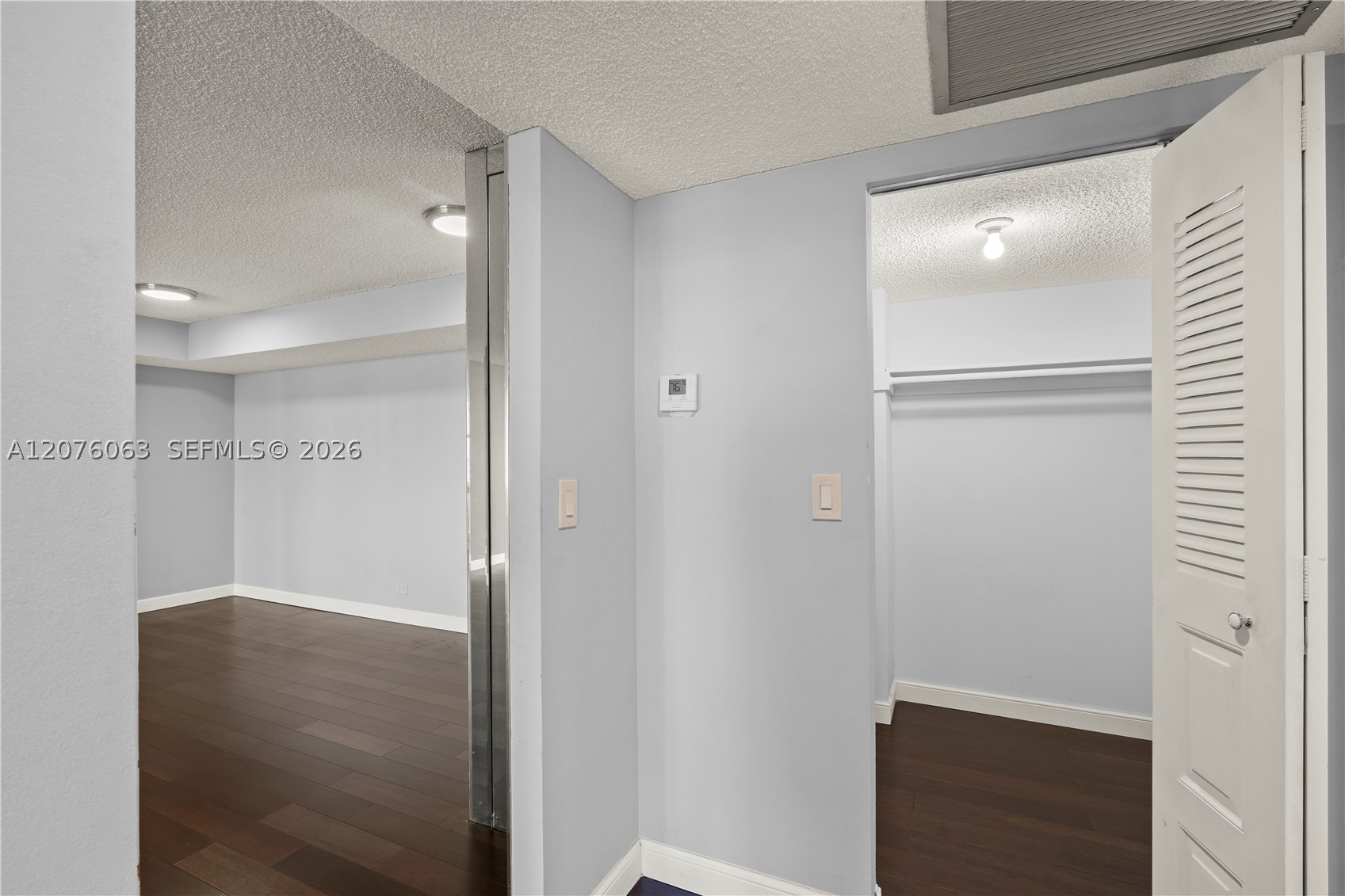 301 174th St 901 Property Photo 28