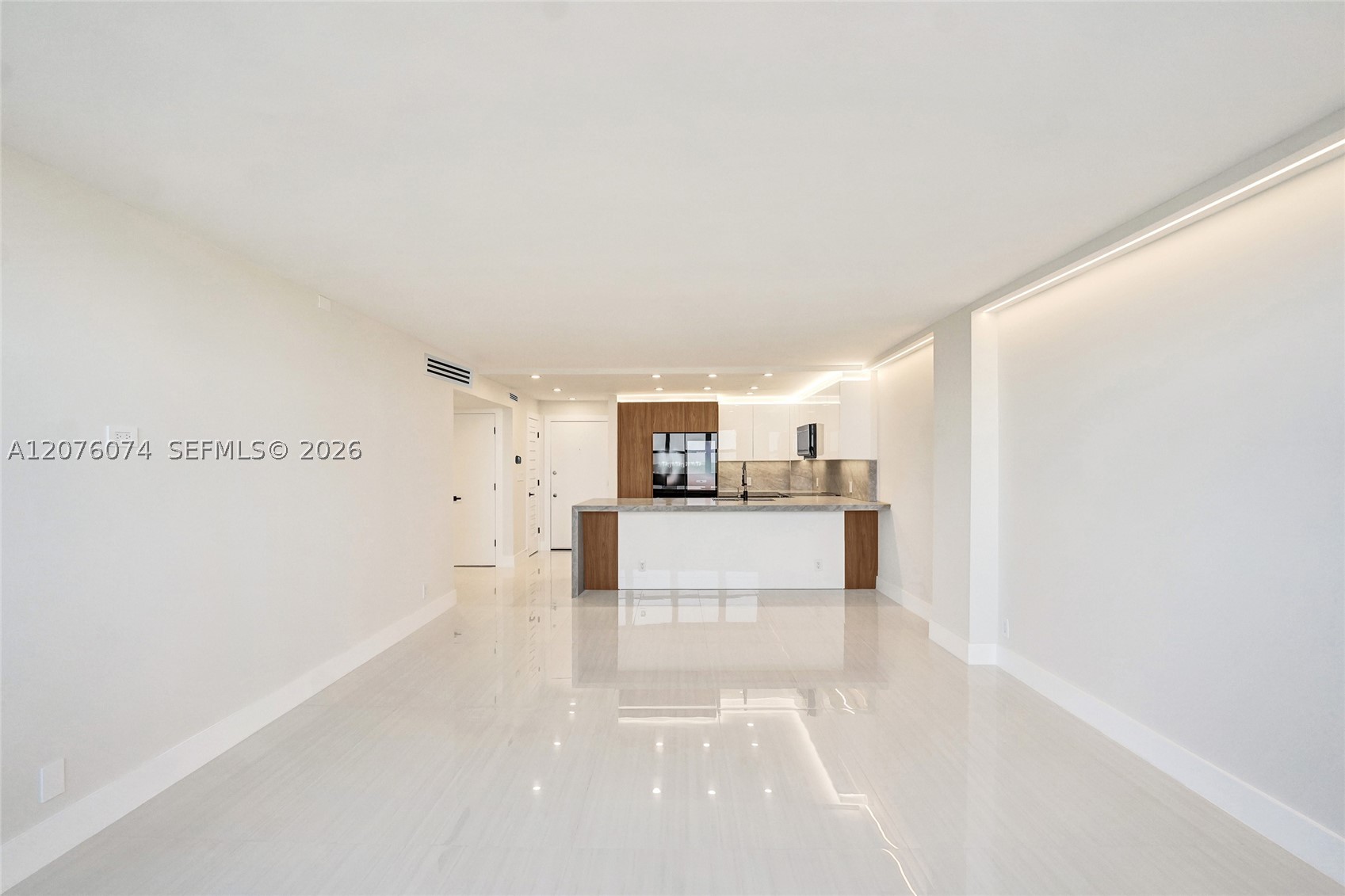 1400 S Ocean Dr 1205 Property Photo 14