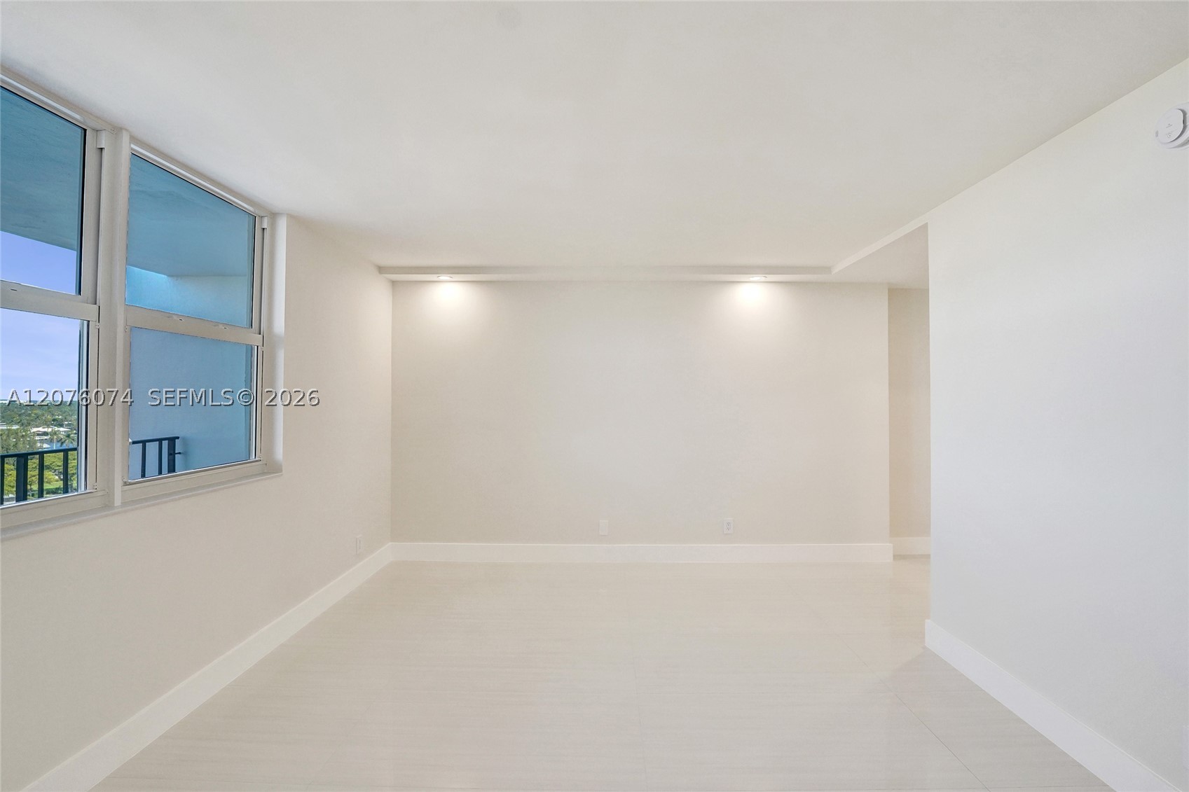 1400 S Ocean Dr 1205 Property Photo 21