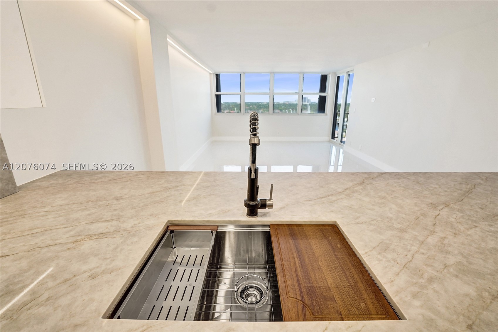 1400 S Ocean Dr 1205 Property Photo 29