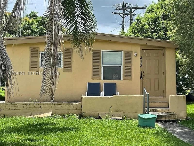 418 S Cocoanut Rd Property Photo 1