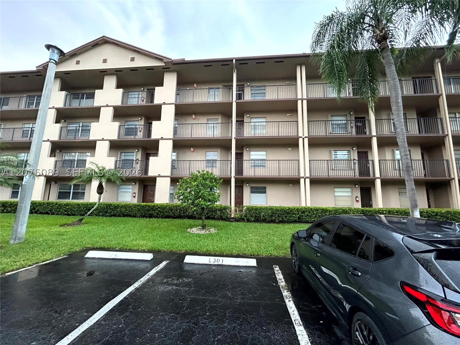 13105 Sw 16 Ct 105l Property Photo 28