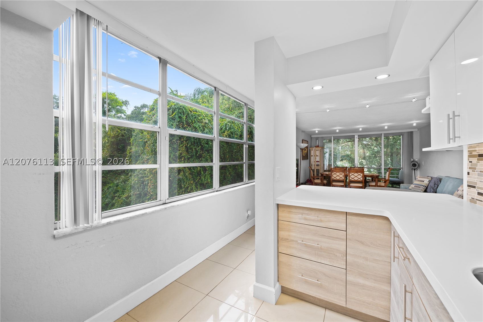 9400 Live Oak Pl 305 Property Photo 1