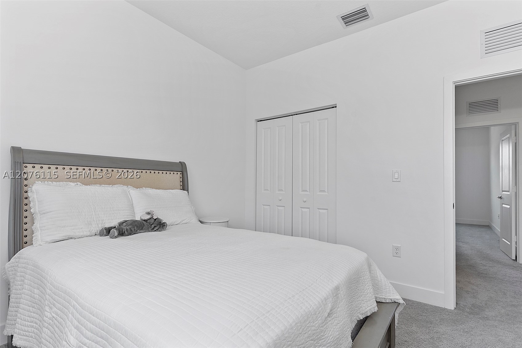 5461 Soria Ave Property Photo 31