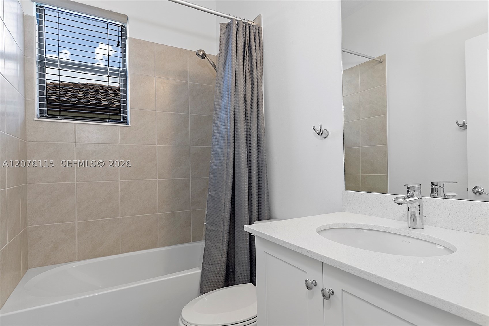5461 Soria Ave Property Photo 33