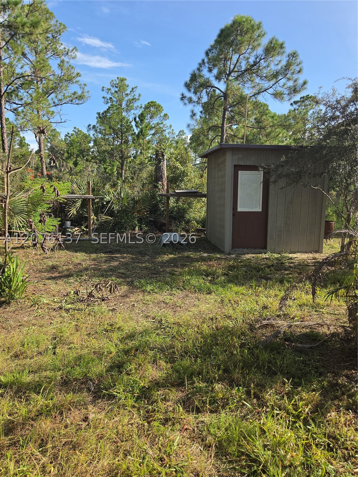 345 Rolling Hills Dr Property Photo 11