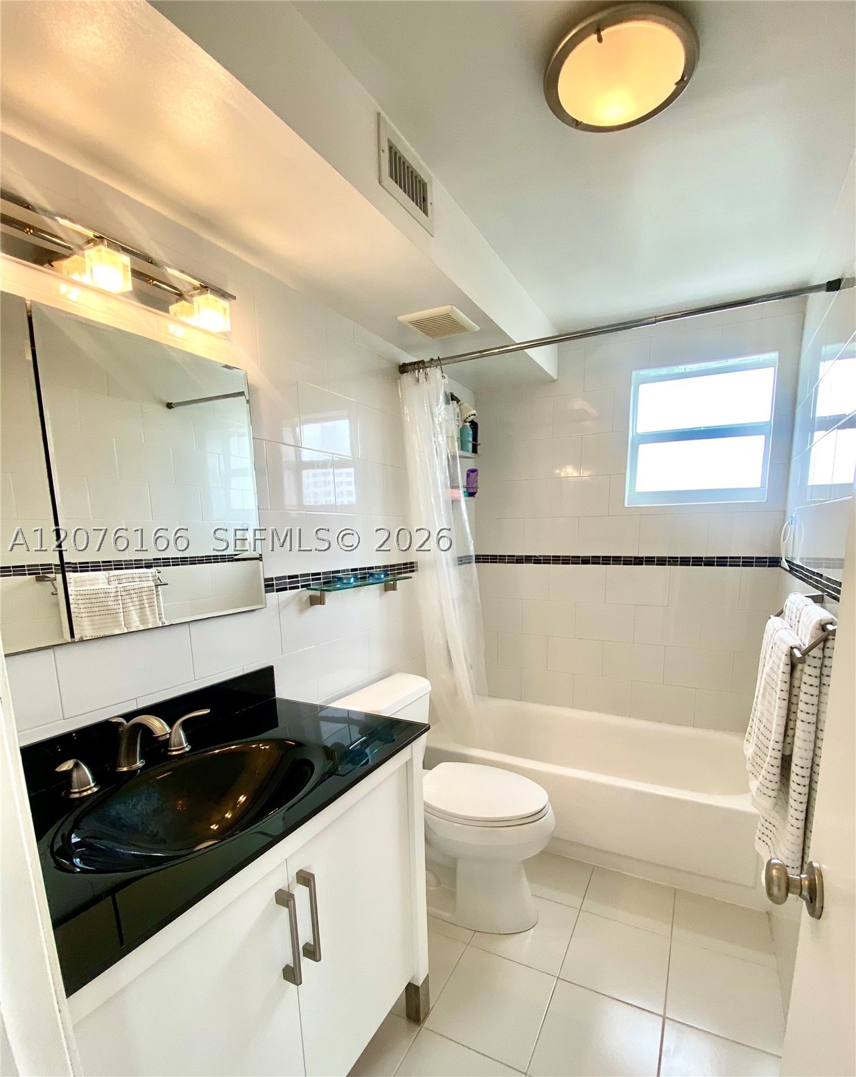 1750 James Ave 7d Property Photo 7