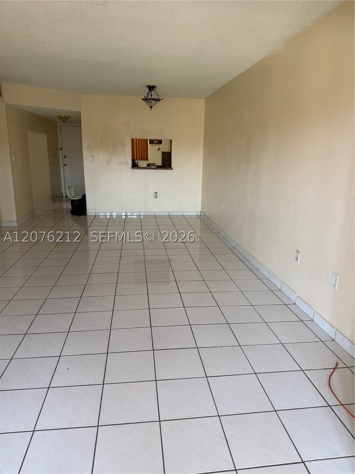 1855 W 60th St 249 Property Photo 7