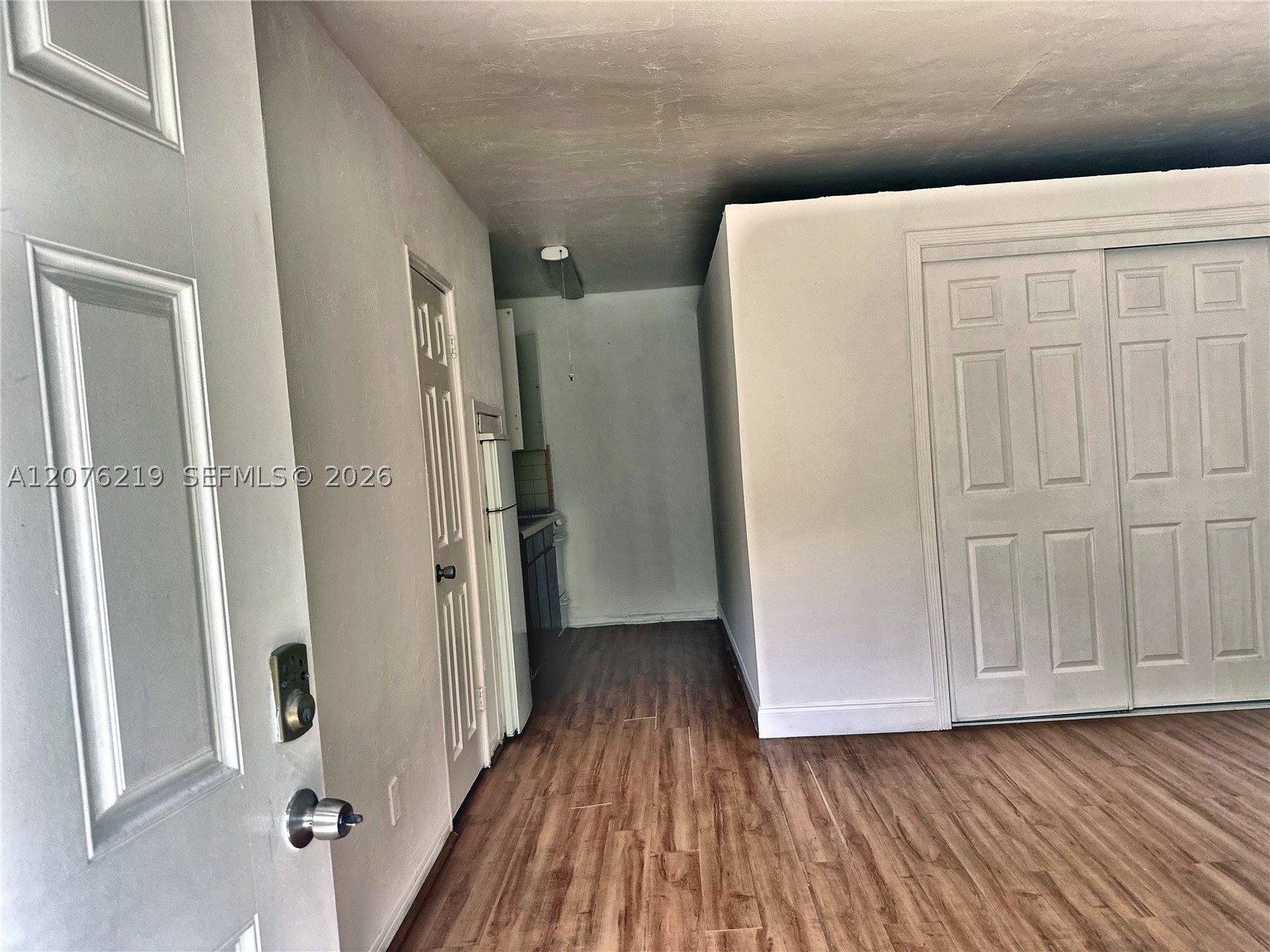 1935 Lincoln St 2 Property Photo 1