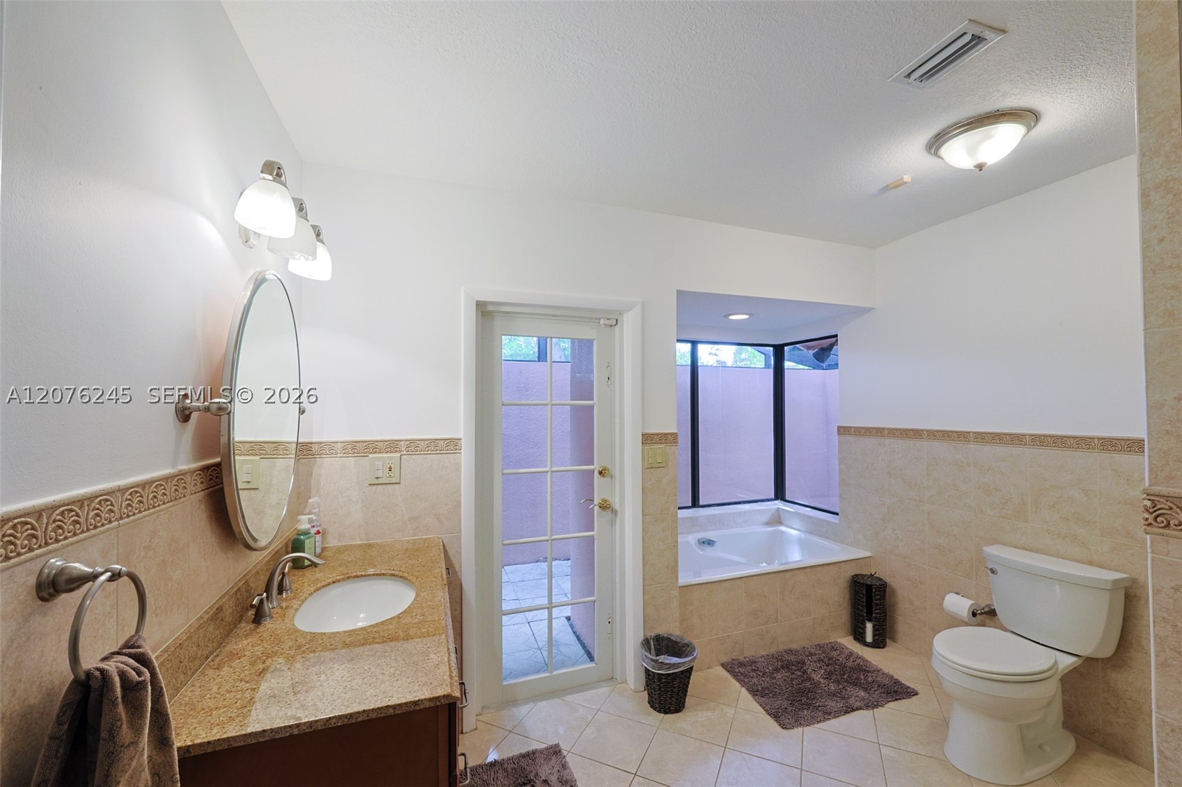 18723 Sw 83rd Pl Property Photo 13
