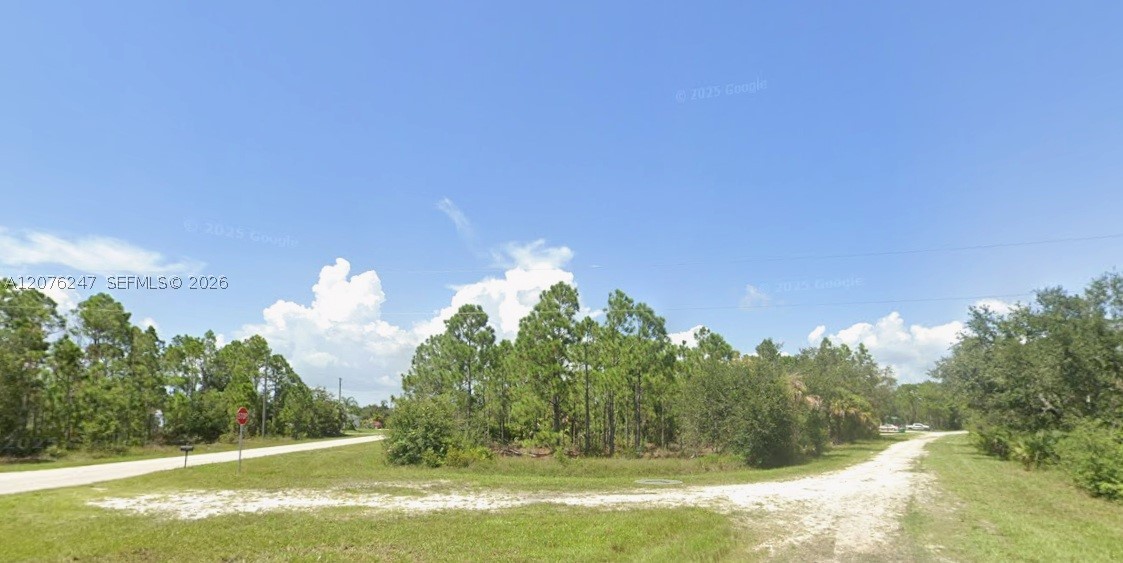 13185 Mandalay Dr Property Photo 2