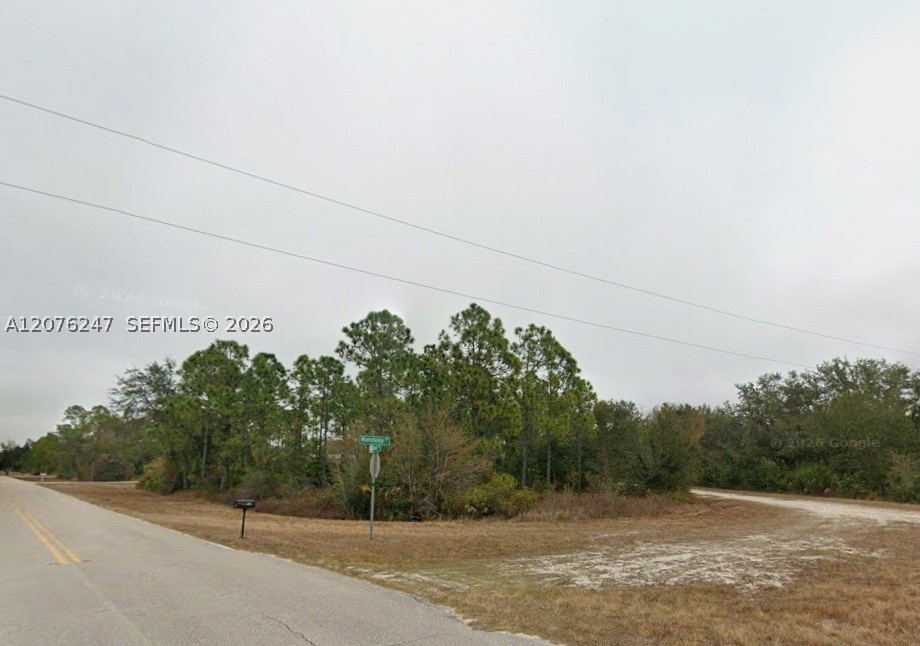 13185 Mandalay Dr Property Photo 4