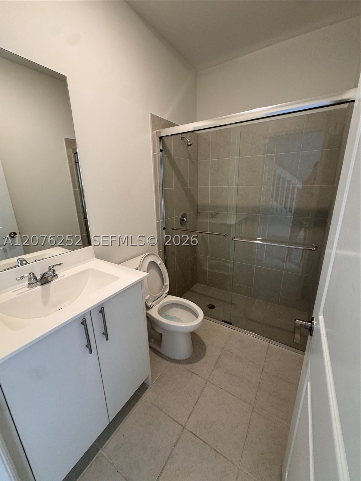 194 Se 10th Ct Property Photo 3