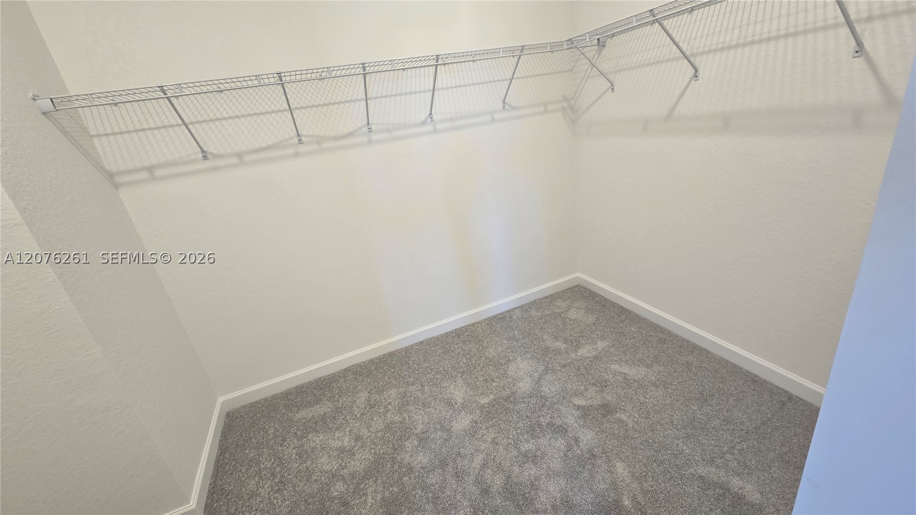 2475 Se 29th Dr Property Photo 14