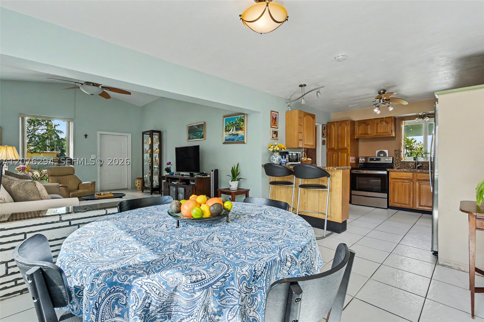 1523 Liberty St Property Photo 10