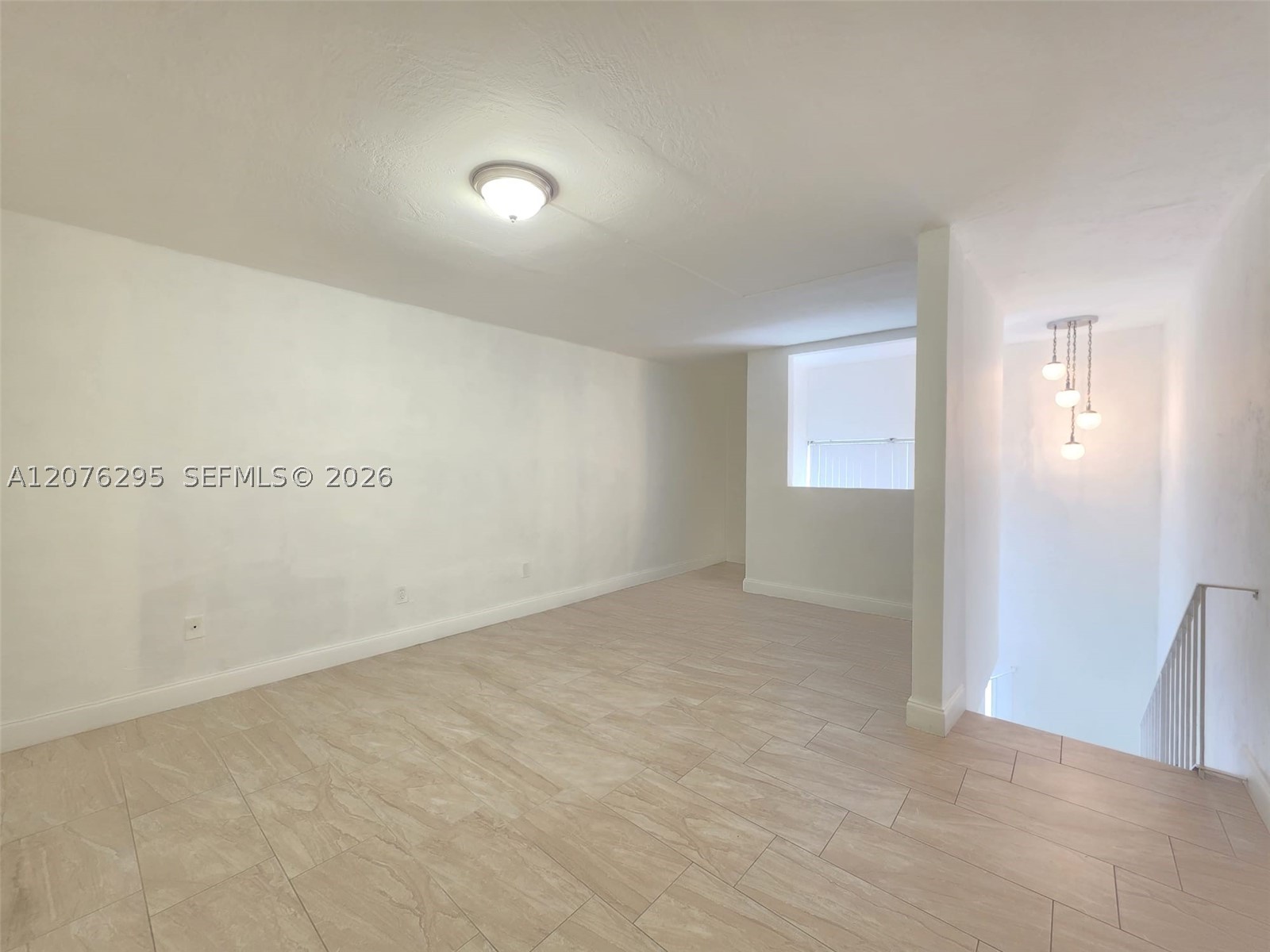 10905 N Kendall Dr 410 Property Photo 10