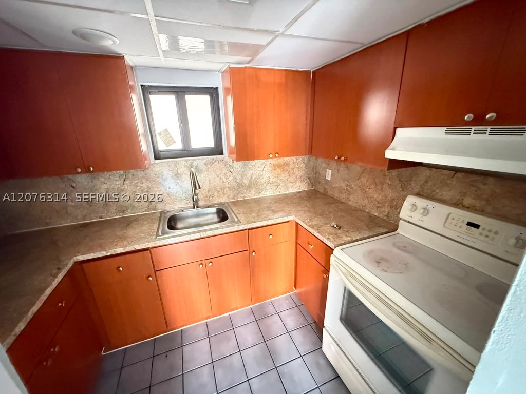 5 Olive Dr 13 Property Photo 5