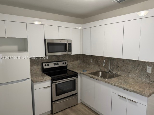 834 Ne 5th Ave 834 Property Photo 5