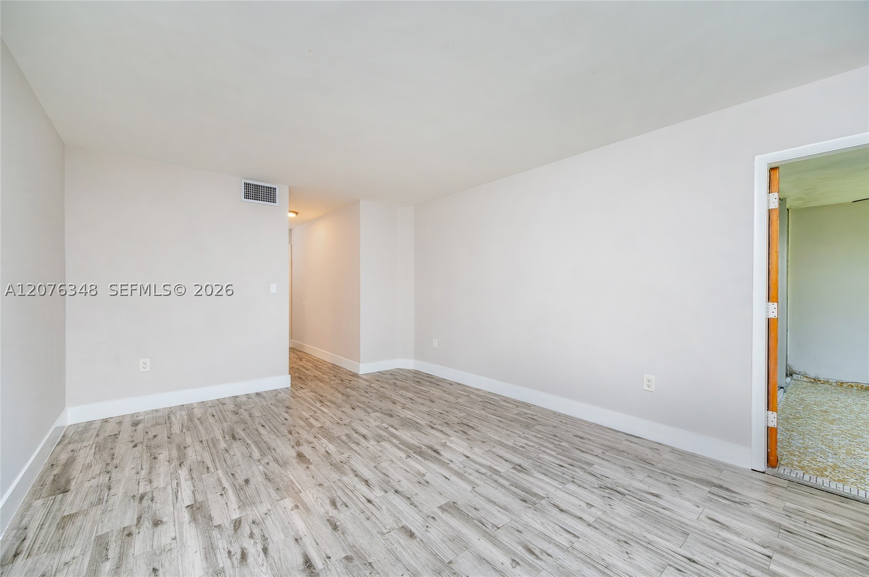 1690 Ne 191st St 115-1 Property Photo 12