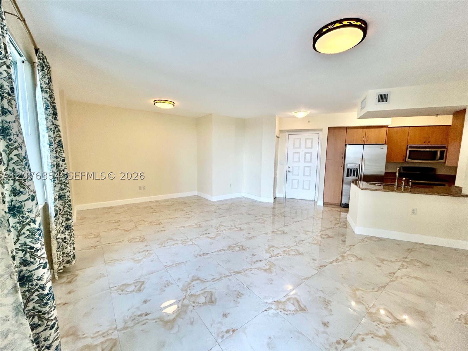 1830 Radius Dr 1002 Property Photo 1
