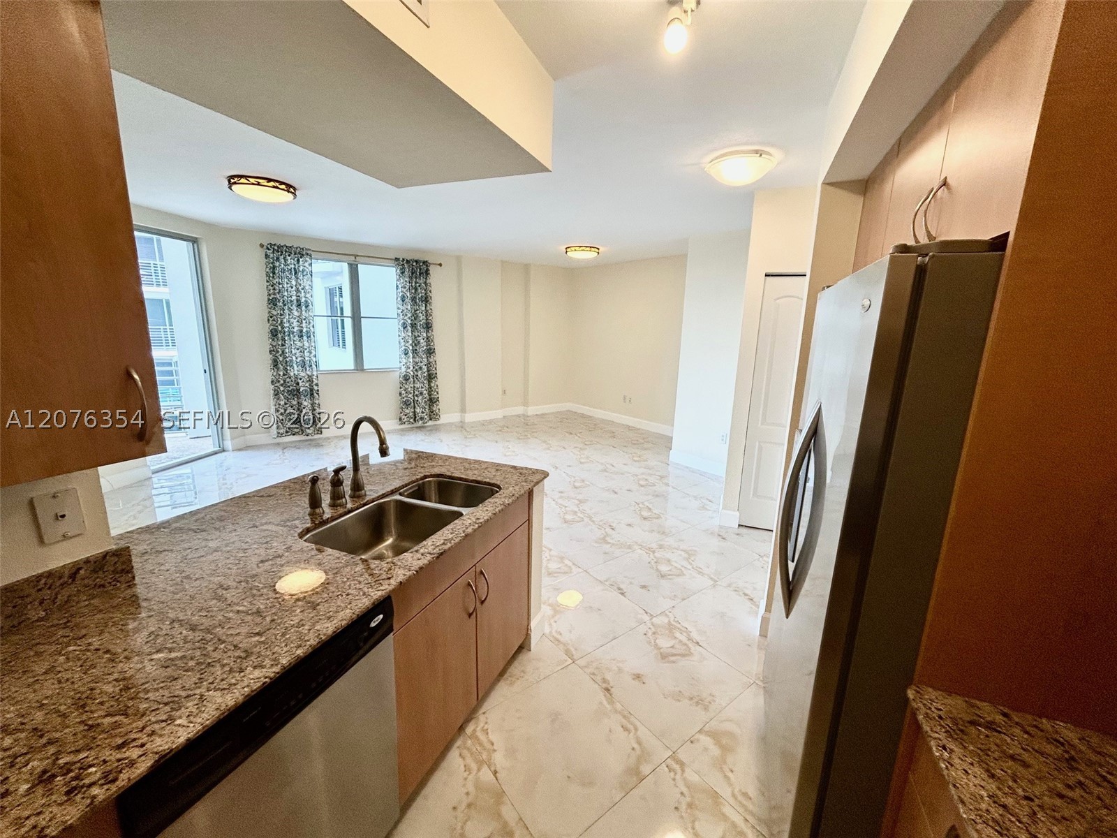 1830 Radius Dr 1002 Property Photo 6