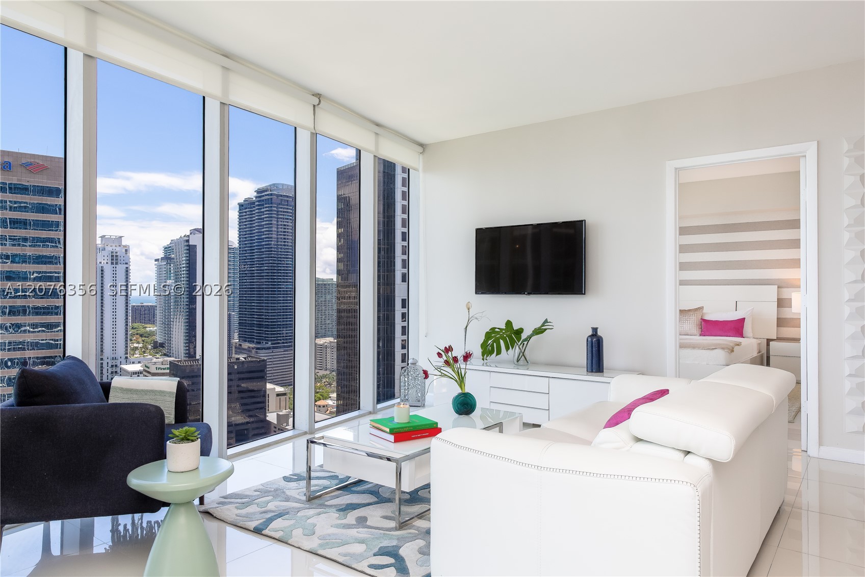 485 Brickell Ave 3410 Property Photo 17