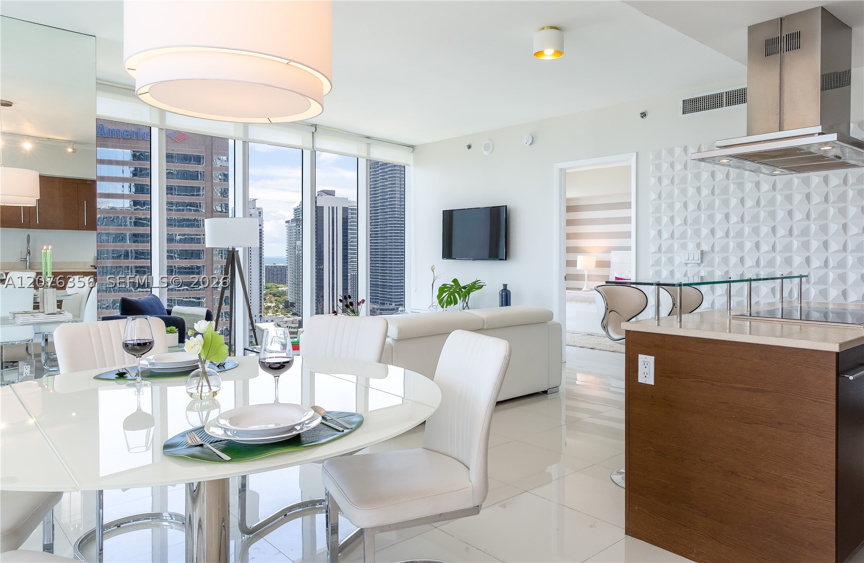 485 Brickell Ave 3410 Property Photo 19