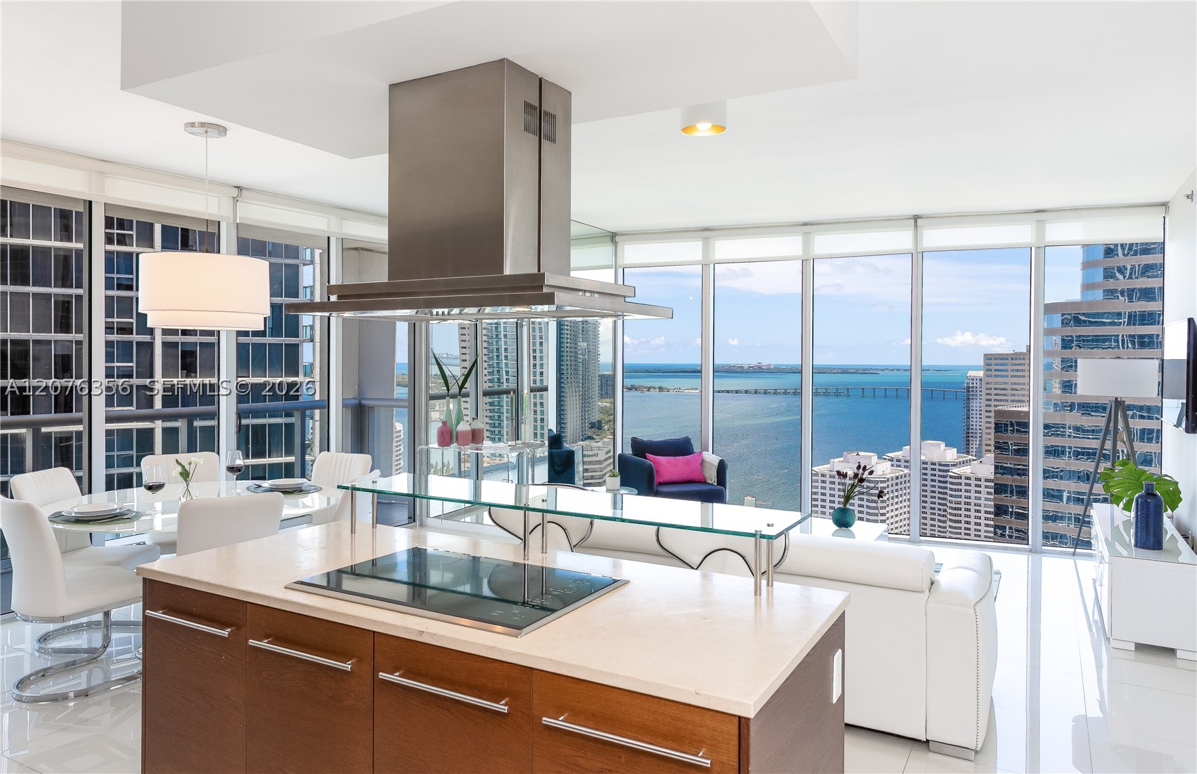 485 Brickell Ave 3410 Property Photo 20