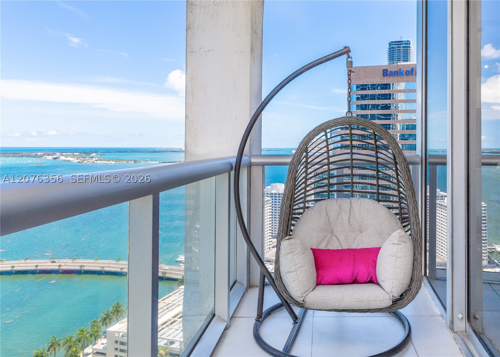 485 Brickell Ave 3410 Property Photo 24