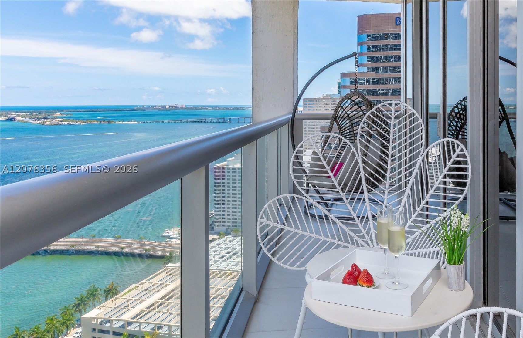 485 Brickell Ave 3410 Property Photo 29